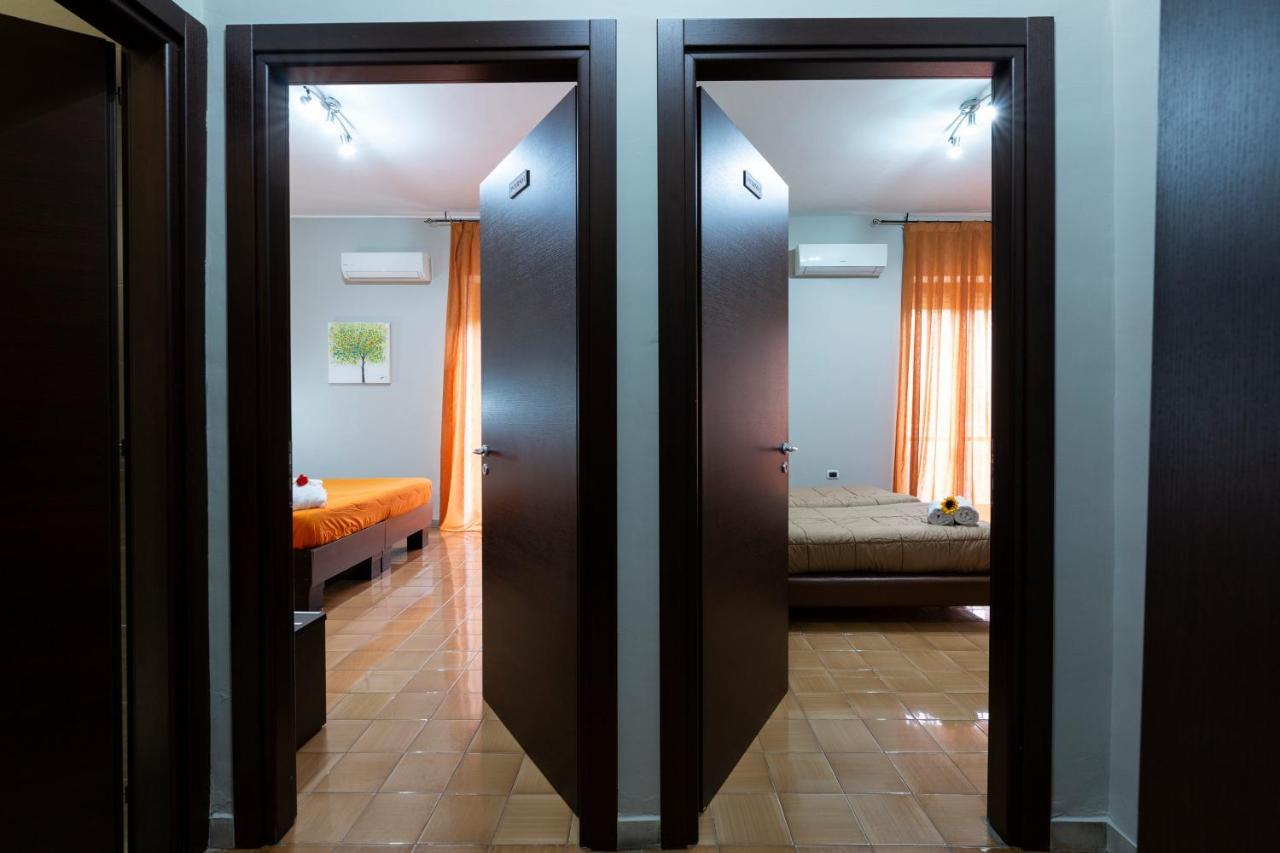 Hotel Del Sole ปอมเปอี ภายนอก รูปภาพ