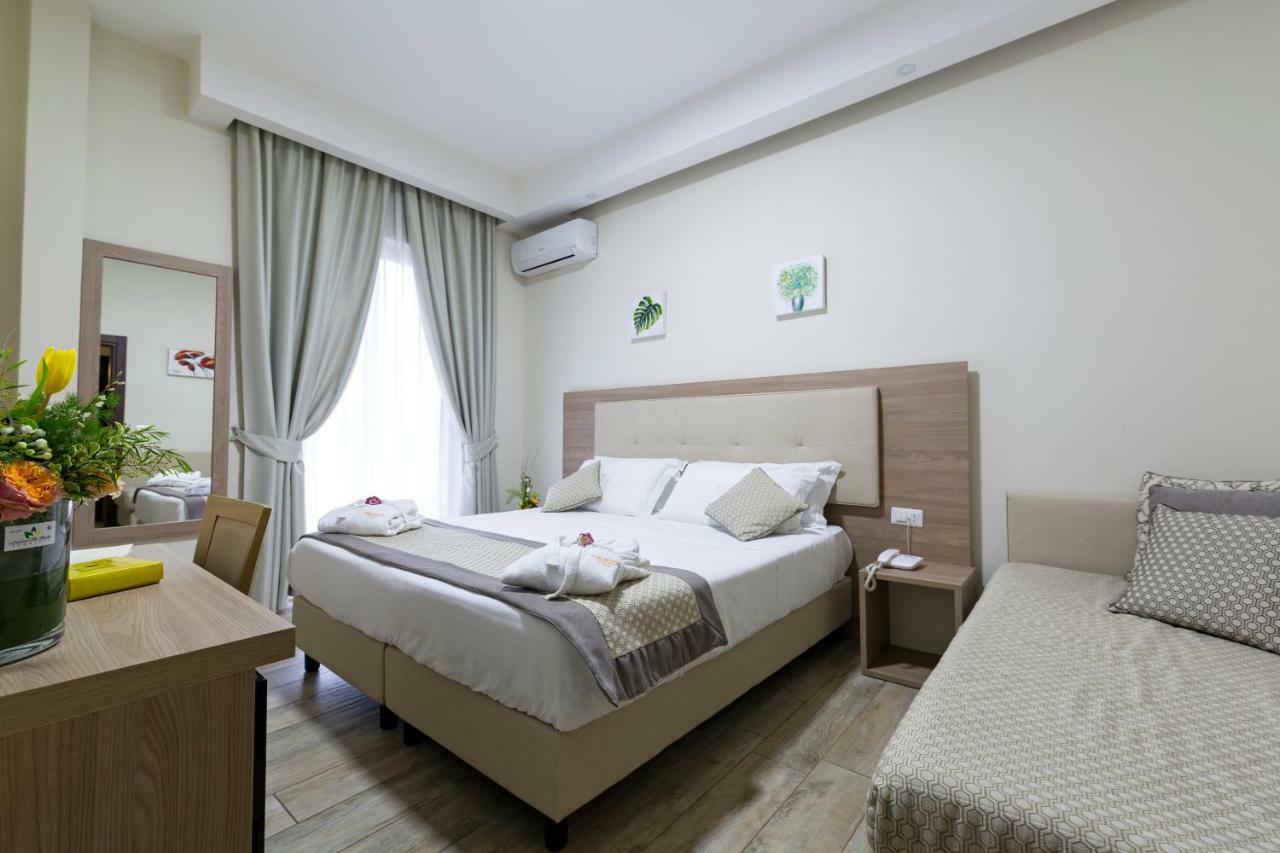 Hotel Del Sole ปอมเปอี ภายนอก รูปภาพ